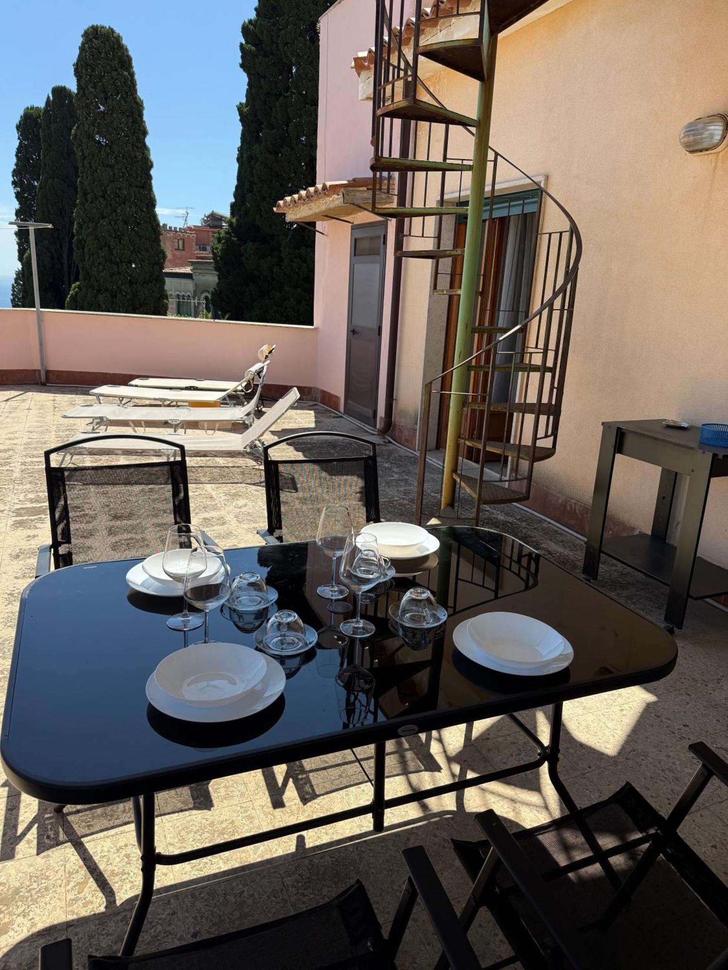 Porta Messina Rooms Taormina Exterior photo